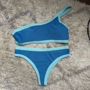 SHEIN Blue and Light Blue Bikini